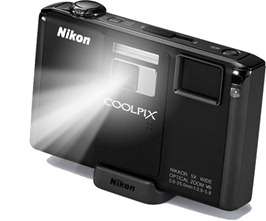 Câmera Digital Nikon CoolPix S1000PJ 12.1MP Preta